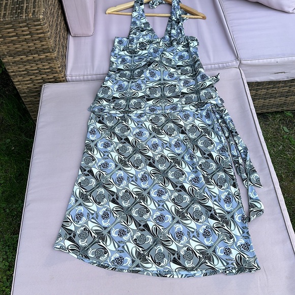 Gish’s Wrap Skirt and Halter Matching Top Made in Canada - Picture 5 of 8